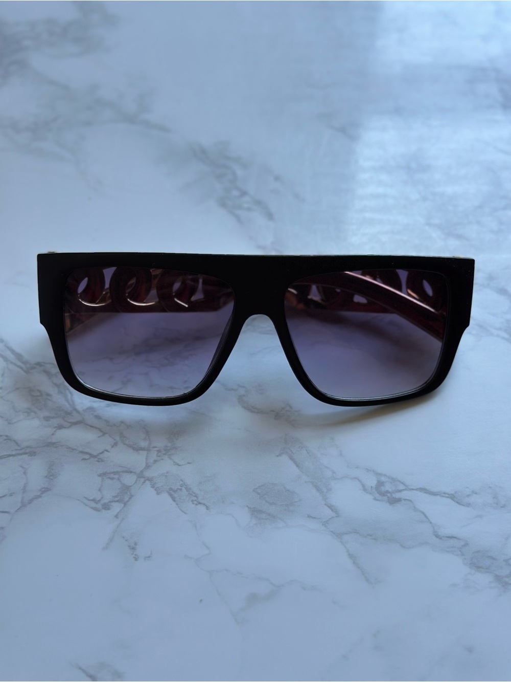 Patricia Field Black Frames with Gold Chain Top and Purple Gradient Lenses